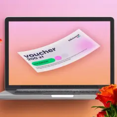 Laptop z voucherem 200 zł na bilety. Idealny prezent, by wybrać się do klubu komediowego.