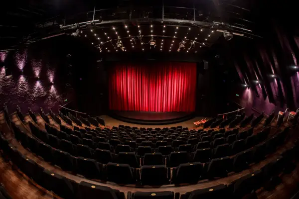 Repertuar Teatrów Jandy: Polonia i Och-Teatr Zobacz aktualne spektakle