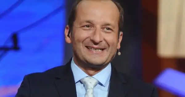 Robert Górski: KMN, Ucho Prezesa i życie prywatne.